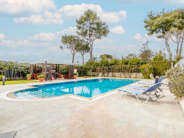 casa indipendente in vendita a Roma