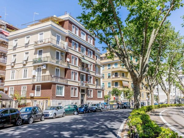 appartamento in vendita a Roma in zona Gianicolense
