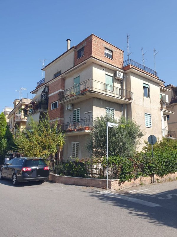 appartamento in vendita a Roma in zona Castel Giubileo