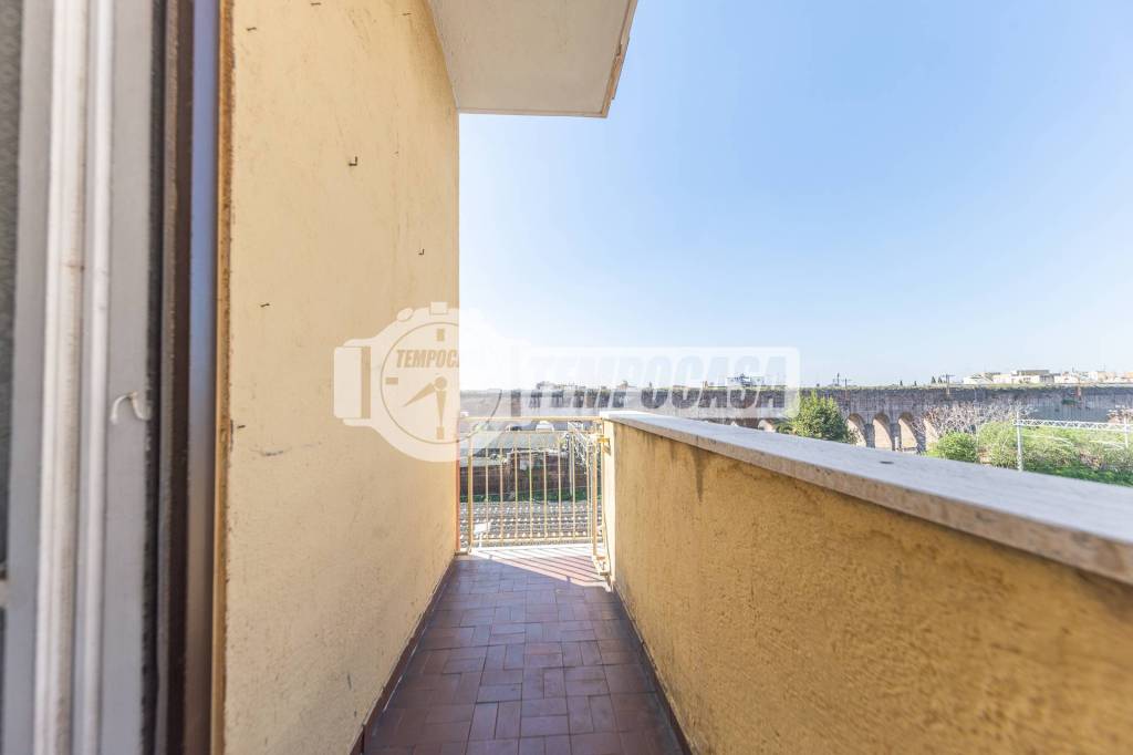 appartamento in vendita a Roma in zona Prenestino-Labicano