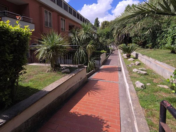 appartamento in vendita a Roma in zona Portuense