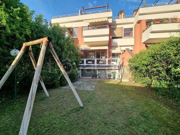 appartamento in vendita a Roma in zona Portuense