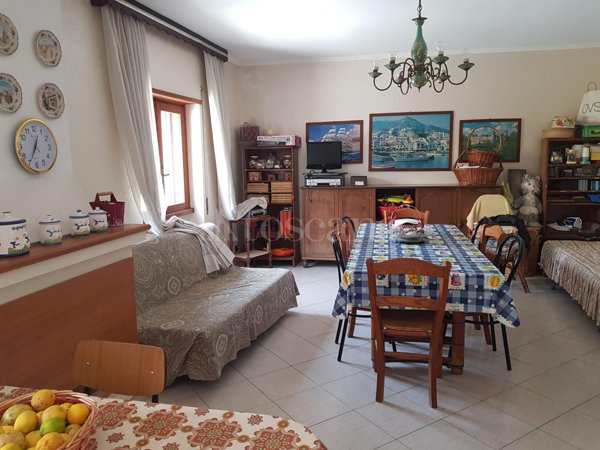 casa indipendente in vendita a Roma in zona Dragona/Bagnoletto