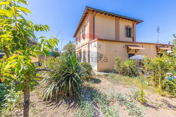 casa indipendente in vendita a Roma in zona Borghesiana