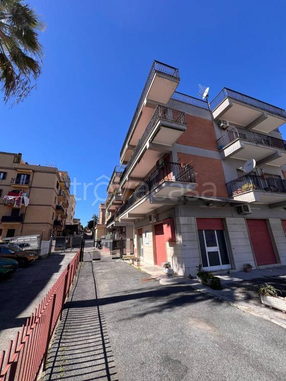 appartamento in vendita a Roma in zona Tor Vergata/Torrenova