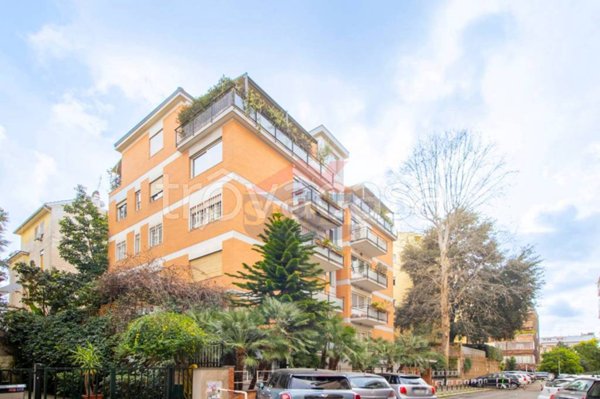 appartamento in vendita a Roma in zona Tor di Quinto