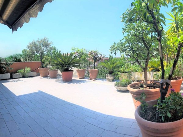 appartamento in vendita a Roma in zona Appio Latino