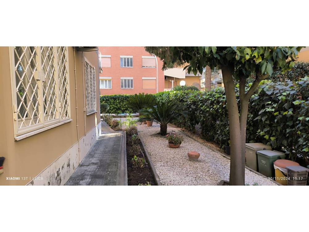 appartamento in vendita a Roma in zona Monte Sacro/Talenti