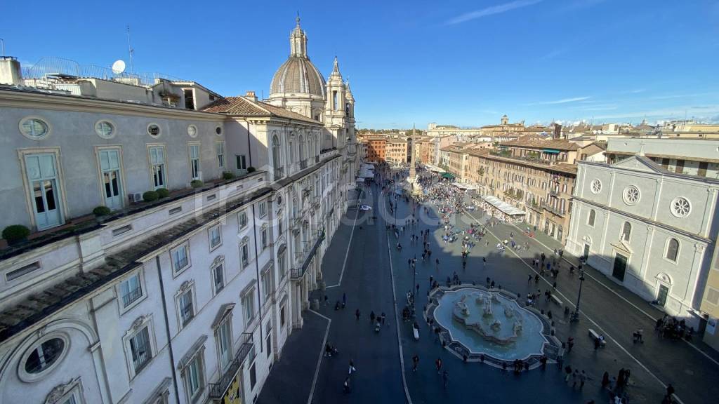 appartamento in vendita a Roma in zona Parione/Sant'Eustachio