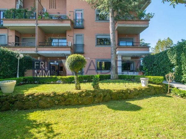 appartamento in vendita a Roma in zona Olgiata