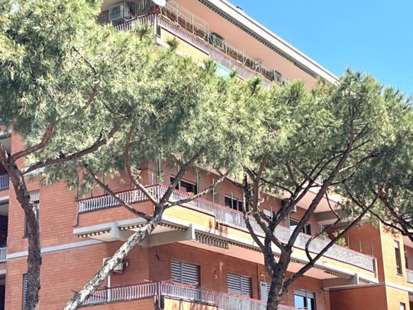 appartamento in vendita a Roma in zona Portuense