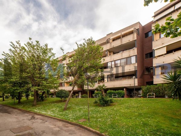 appartamento in vendita a Roma in zona Vitinia