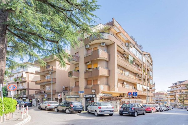 appartamento in vendita a Roma in zona Monte Sacro/Talenti