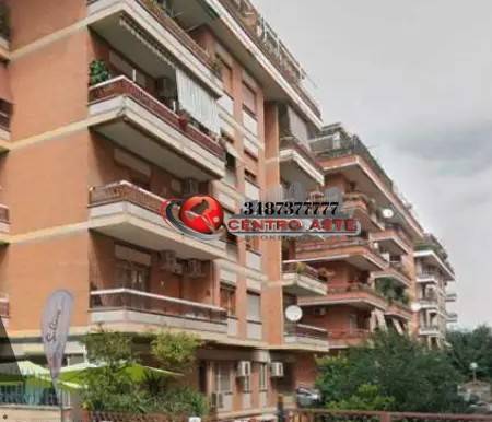 appartamento in vendita a Roma in zona Ostia