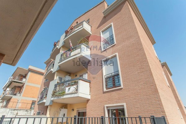 appartamento in vendita a Roma in zona Ponte di Nona