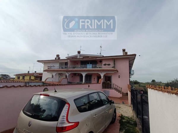 casa indipendente in vendita a Roma in zona Trigoria