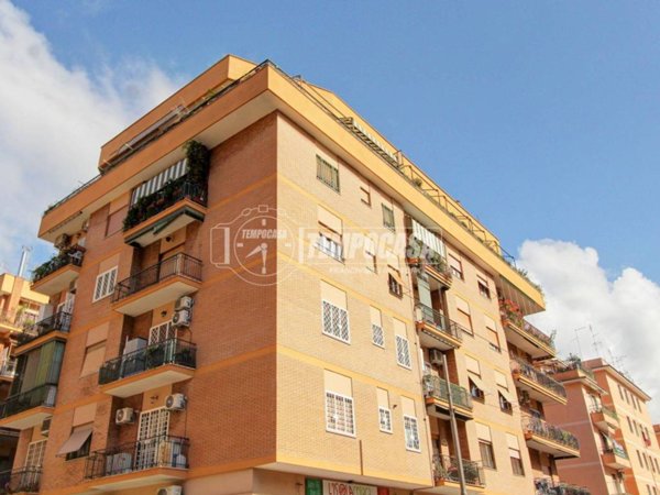 appartamento in vendita a Roma in zona Prenestino-Centocelle