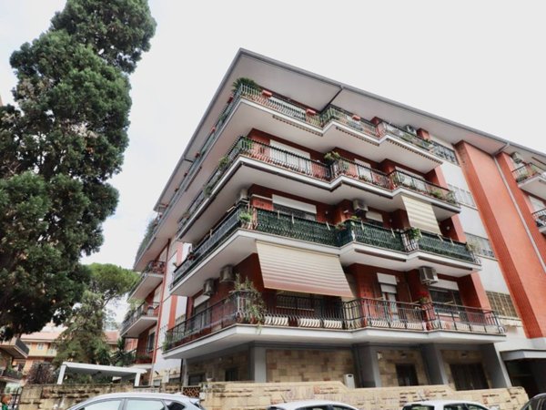 appartamento in vendita a Roma in zona Portuense