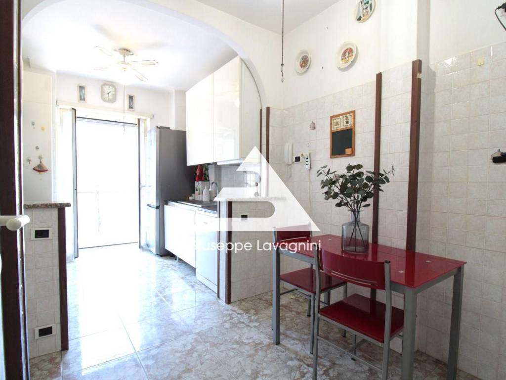 appartamento in vendita a Roma in zona Ostiense
