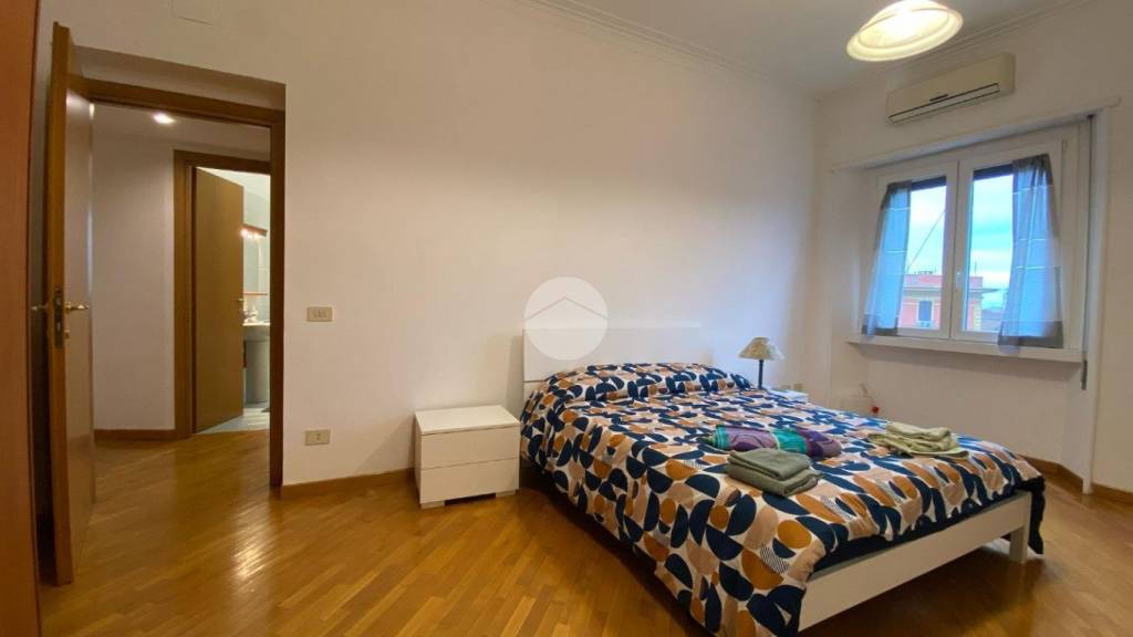 appartamento in vendita a Roma in zona Tuscolano