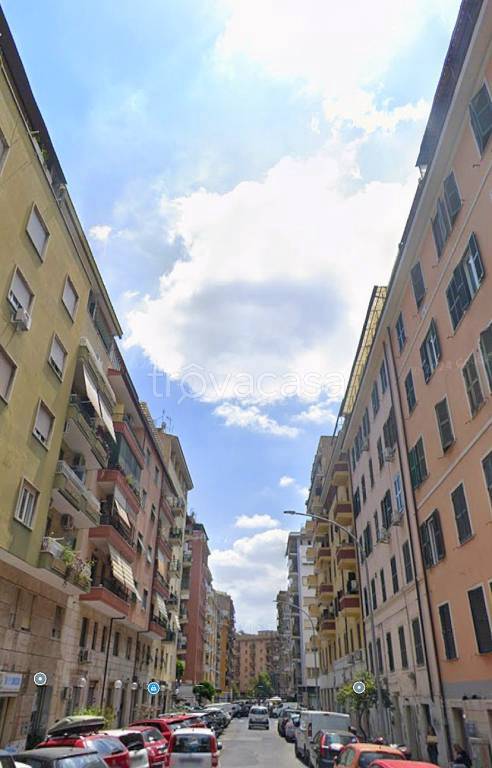 appartamento in vendita a Roma in zona Tuscolano