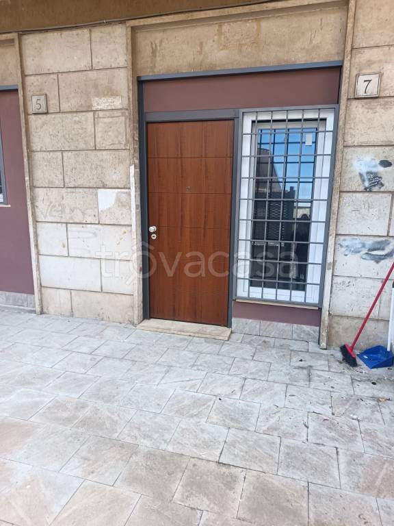 appartamento in vendita a Roma in zona Tor Bella Monaca