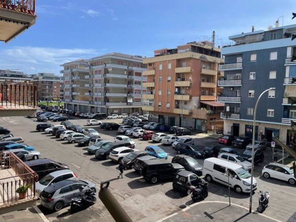 appartamento in vendita a Roma in zona Ostia