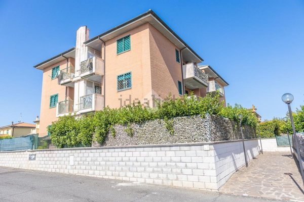 appartamento in vendita a Roma in zona Castelverde