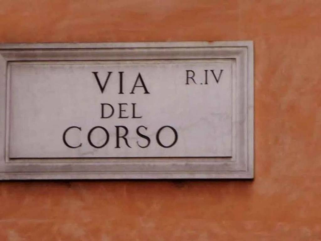 casa indipendente in vendita a Roma in zona Campo Marzio