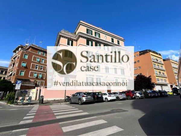 appartamento in vendita a Roma in zona Tuscolano