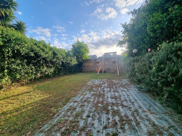 casa indipendente in vendita a Roma in zona Portuense