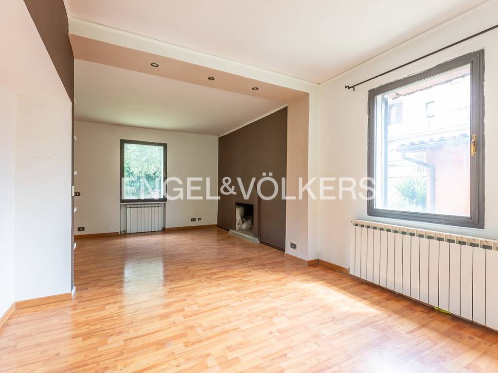 casa indipendente in vendita a Roma in zona Prenestino-Centocelle