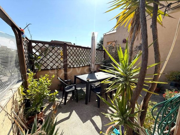 appartamento in vendita a Roma in zona Prenestino-Centocelle