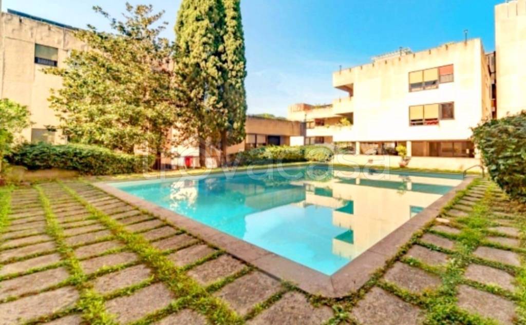 appartamento in vendita a Roma in zona Tor di Quinto