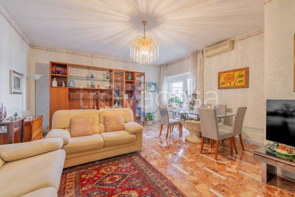 appartamento in vendita a Roma in zona Centro Storico