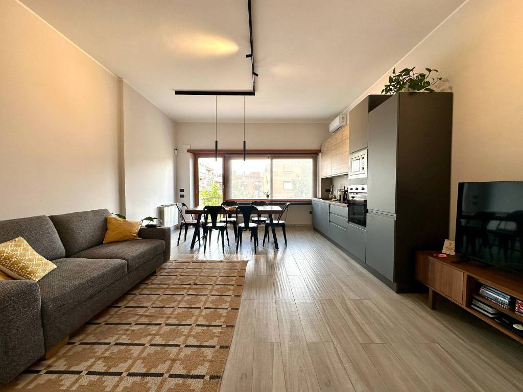 appartamento in vendita a Roma in zona Portuense