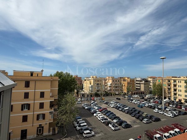 appartamento in vendita a Roma in zona Ostia