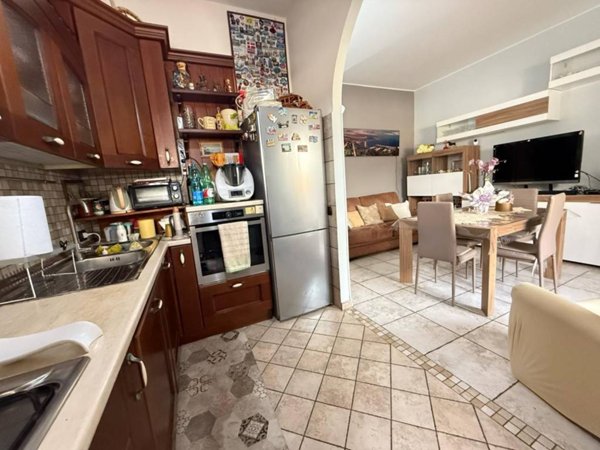 casa indipendente in vendita a Roma in zona Ostia