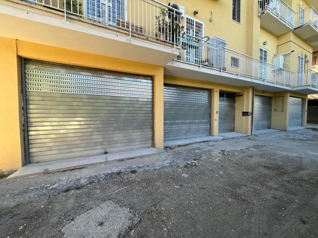 casa indipendente in vendita a Roma
