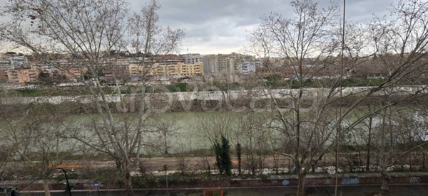 appartamento in vendita a Roma in zona Testaccio