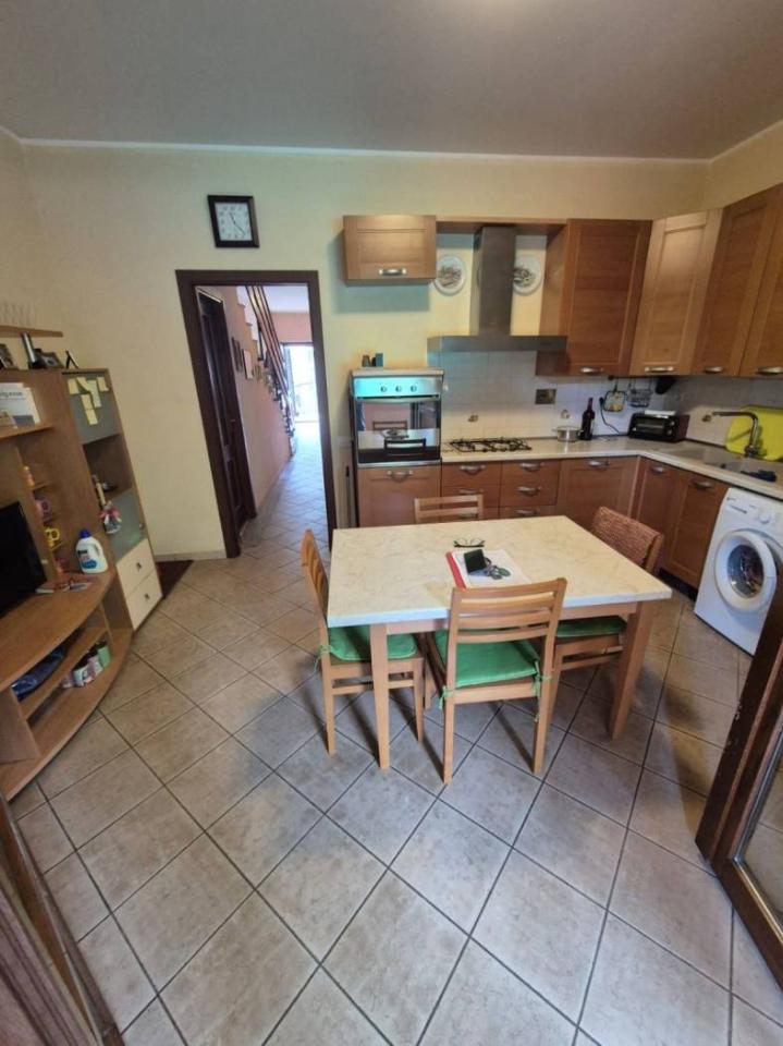 casa indipendente in vendita a Roma in zona Finocchio