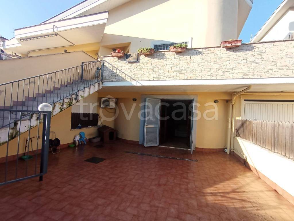 casa indipendente in vendita a Roma in zona Casalotti