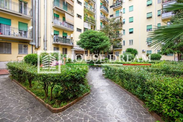 appartamento in vendita a Roma in zona Appio Claudio
