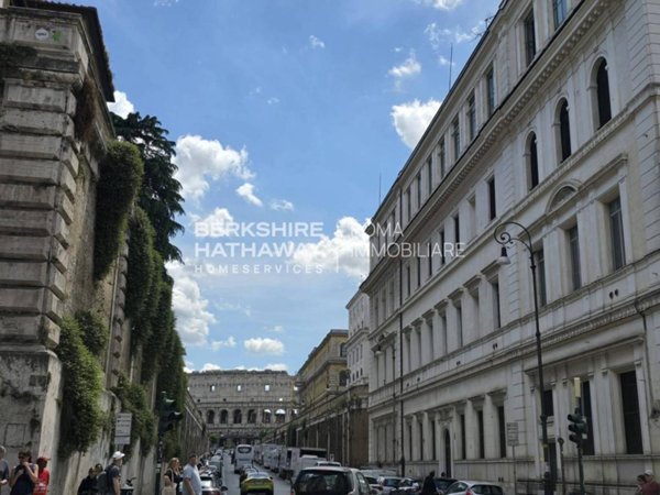 appartamento in vendita a Roma in zona Celio