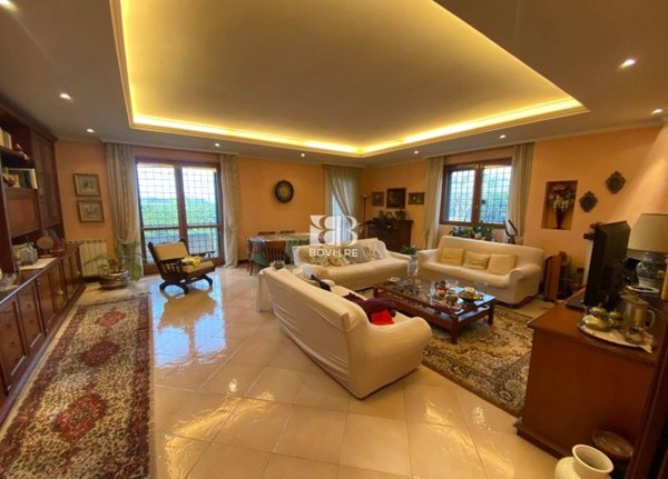 casa indipendente in vendita a Roma in zona Tor de' Cenci