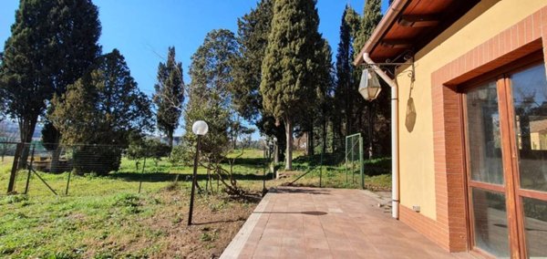 casa indipendente in vendita a Roma in zona Labaro