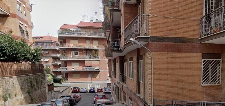 appartamento in vendita a Roma in zona Gianicolense