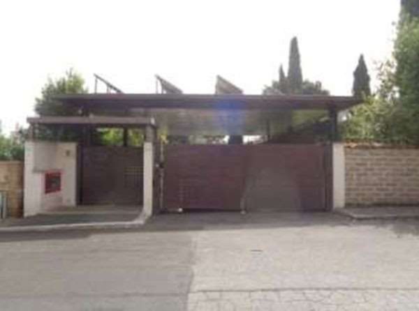 casa indipendente in vendita a Roma