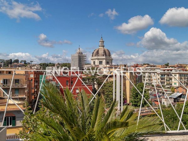 appartamento in vendita a Roma in zona Tor di Quinto