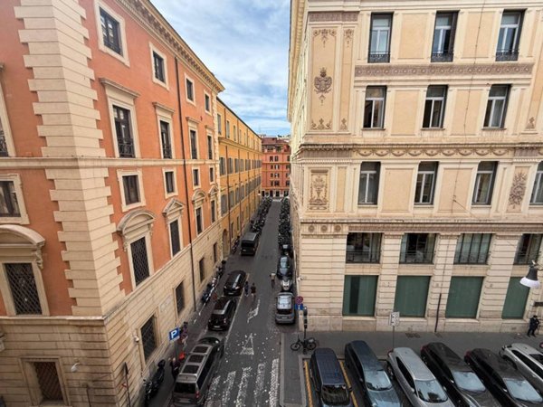 appartamento in vendita a Roma in zona Campo Marzio